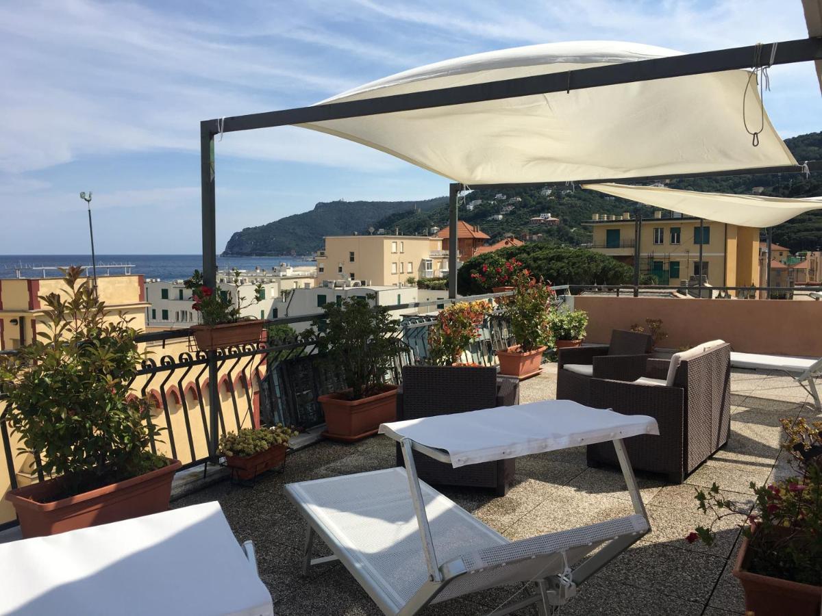 Hotel Graziella Spotorno Extérieur photo